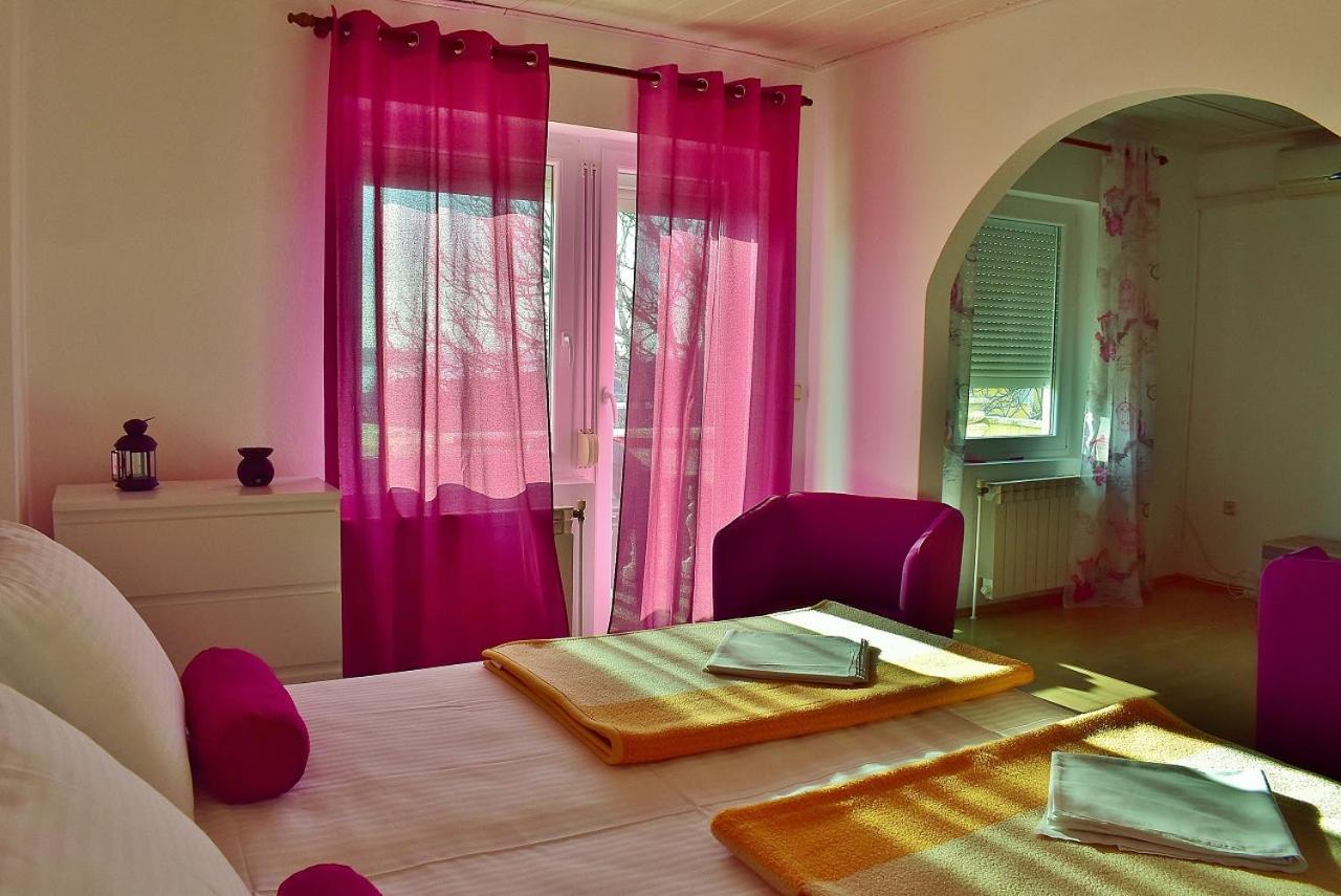 Apartments Bosiljka Rab Town Luaran gambar