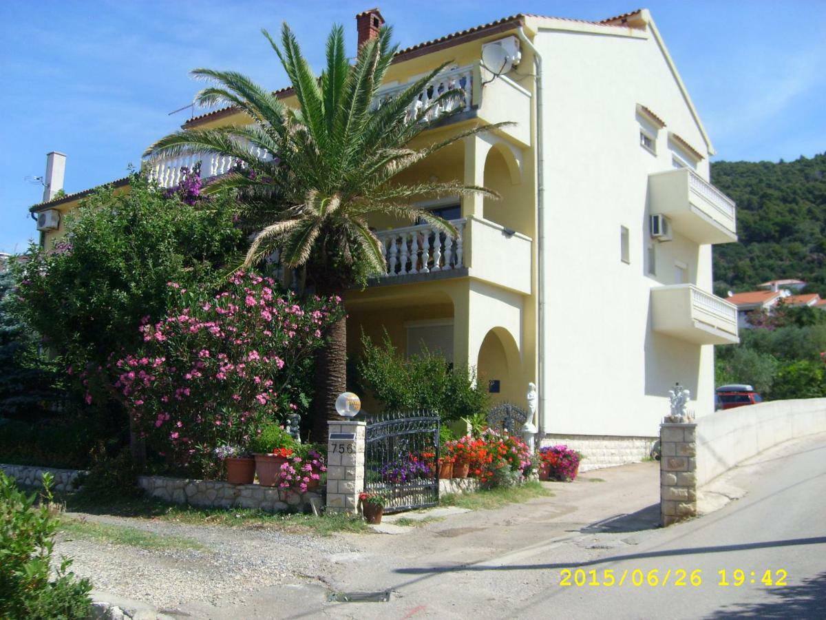 Apartments Bosiljka Rab Town Luaran gambar
